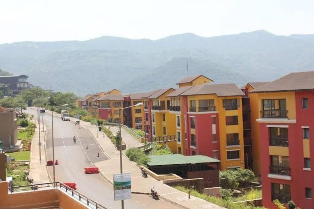 Portofino Apartment Lavasa Ngoại thất bức ảnh